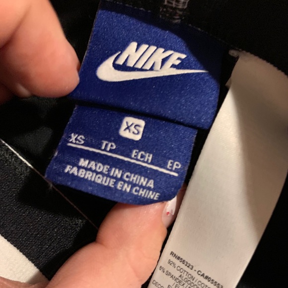 Nike leggings - Picture 3 of 3